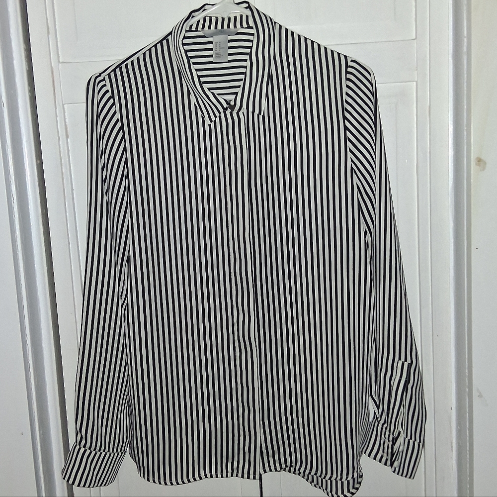 H&M Black and White Striped Top